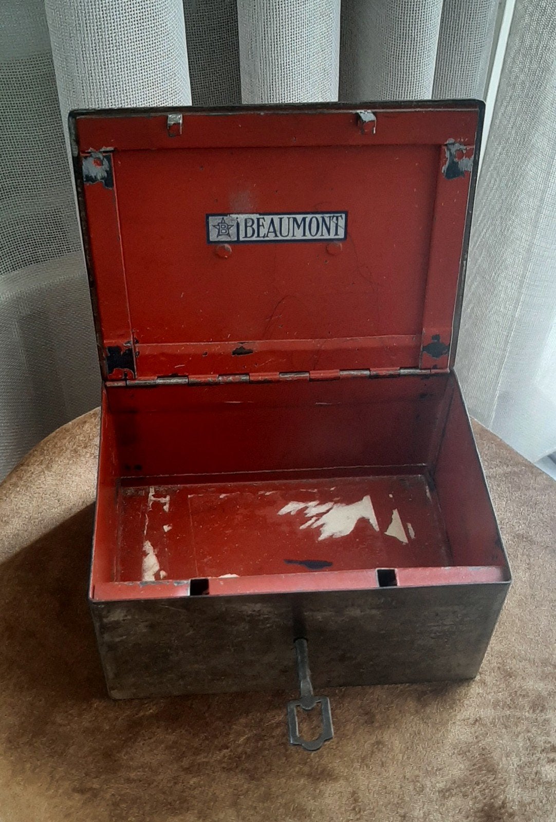 Beaumont geldkistje, Ophalen, Gebruikt