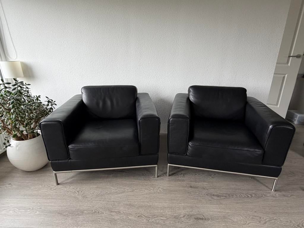 Moderne, lederen fauteuil ‘Arild’ Ikea, heerlijk zitcomfort., Huis en Inrichting, Ophalen of Verzenden, Zo goed als nieuw, Leer