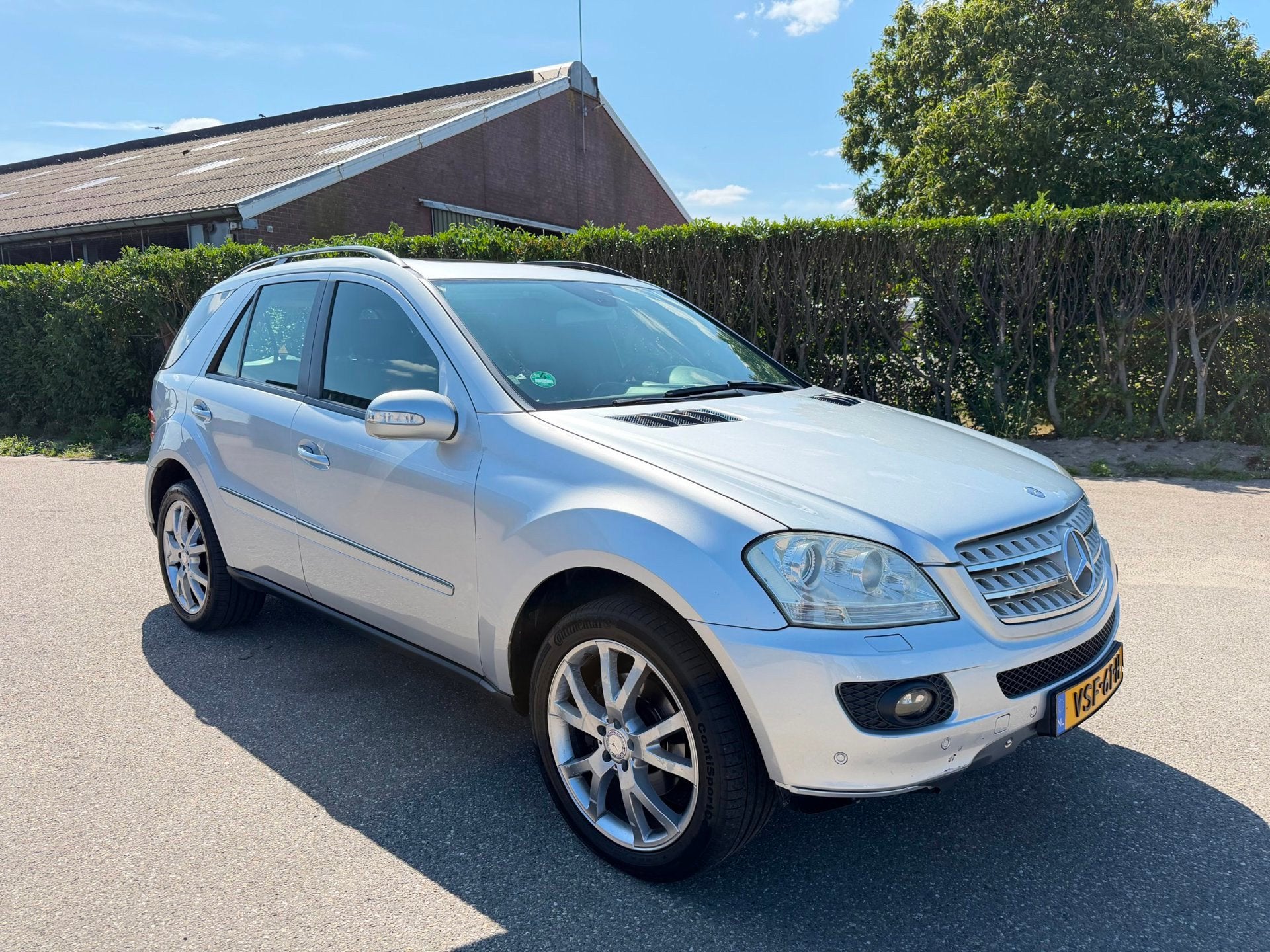 Mercedes-Benz M-klasse ML 320 CDI AUT 4MATIC LUCHTVERING, Automaat, Gebruikt, Zwart, 2987 cc