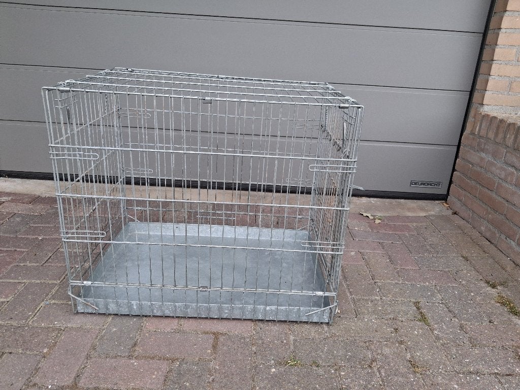 bench b75xd55xh63, met 1 deur, Dieren en Toebehoren, Ophalen, Gebruikt