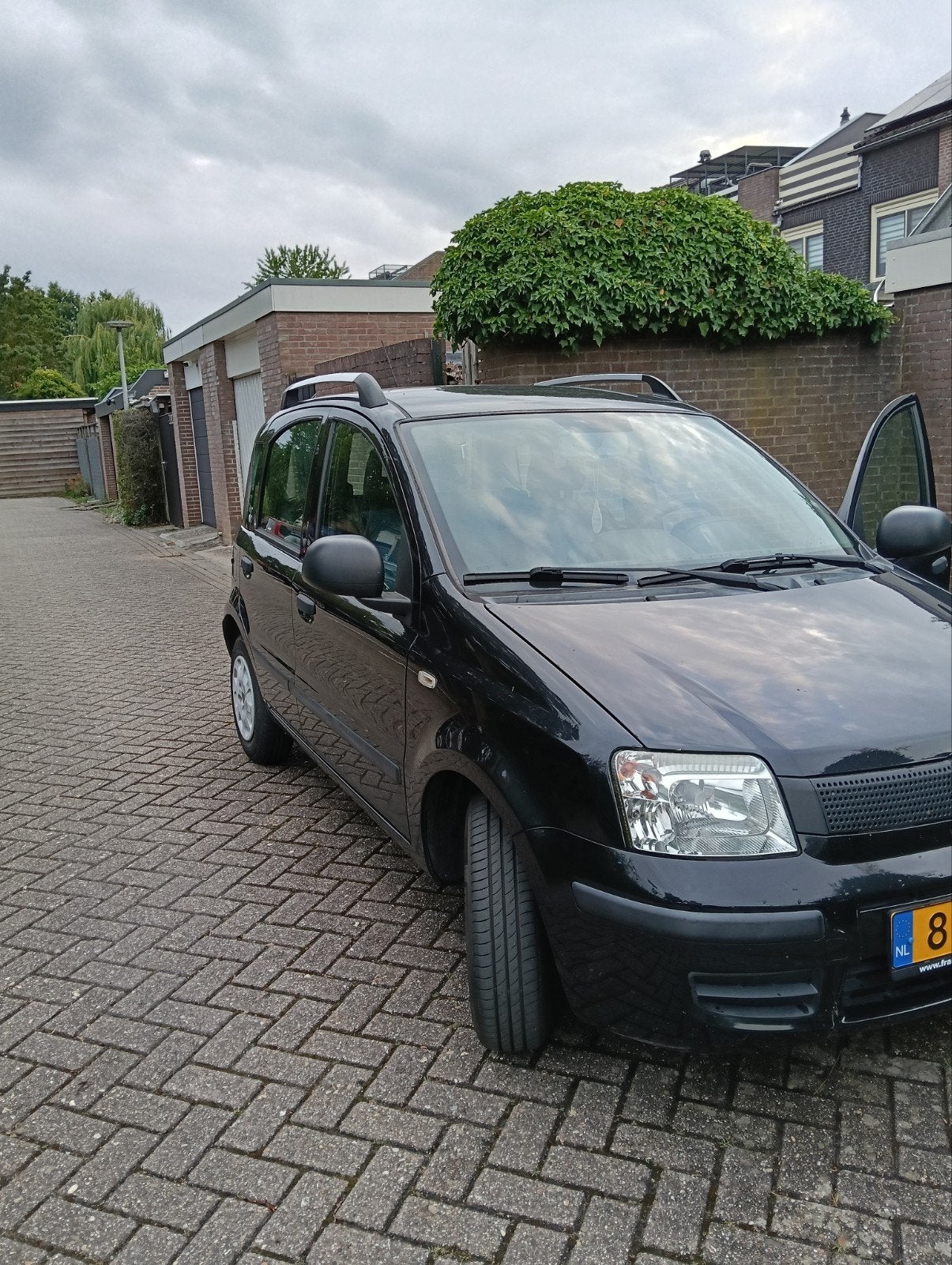 Fiat Panda apk tot 1 augustus 2027!, Auto's, Stof, 1242 cc, Elektrische ramen, Zwart