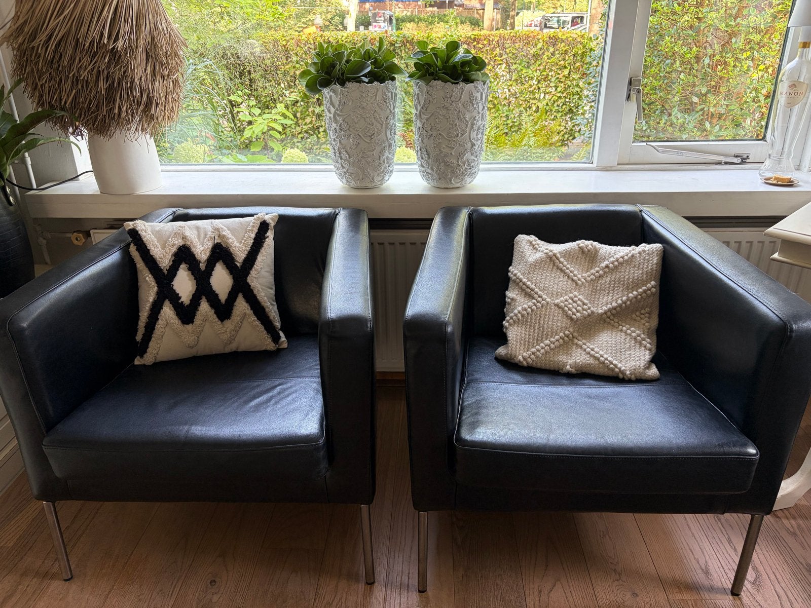 Set van 2 zwarte leren fauteuils - prima staat!, Ophalen, Gebruikt, Leer, 75 tot 100 cm