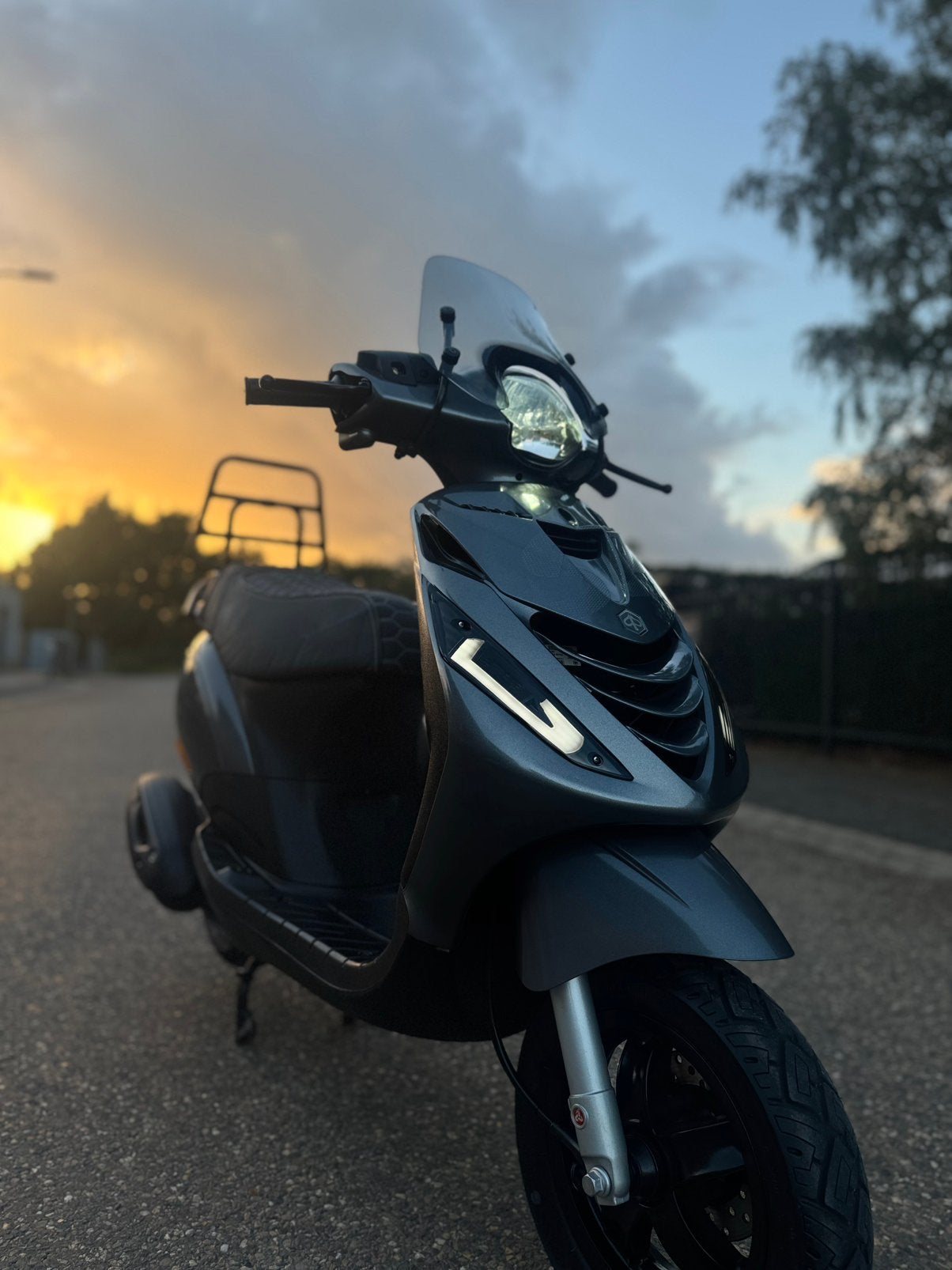 ️⭐️Piaggio Zip E4 2020 SNOR⭐️, Ophalen, Zip, Zo goed als nieuw, Benzine