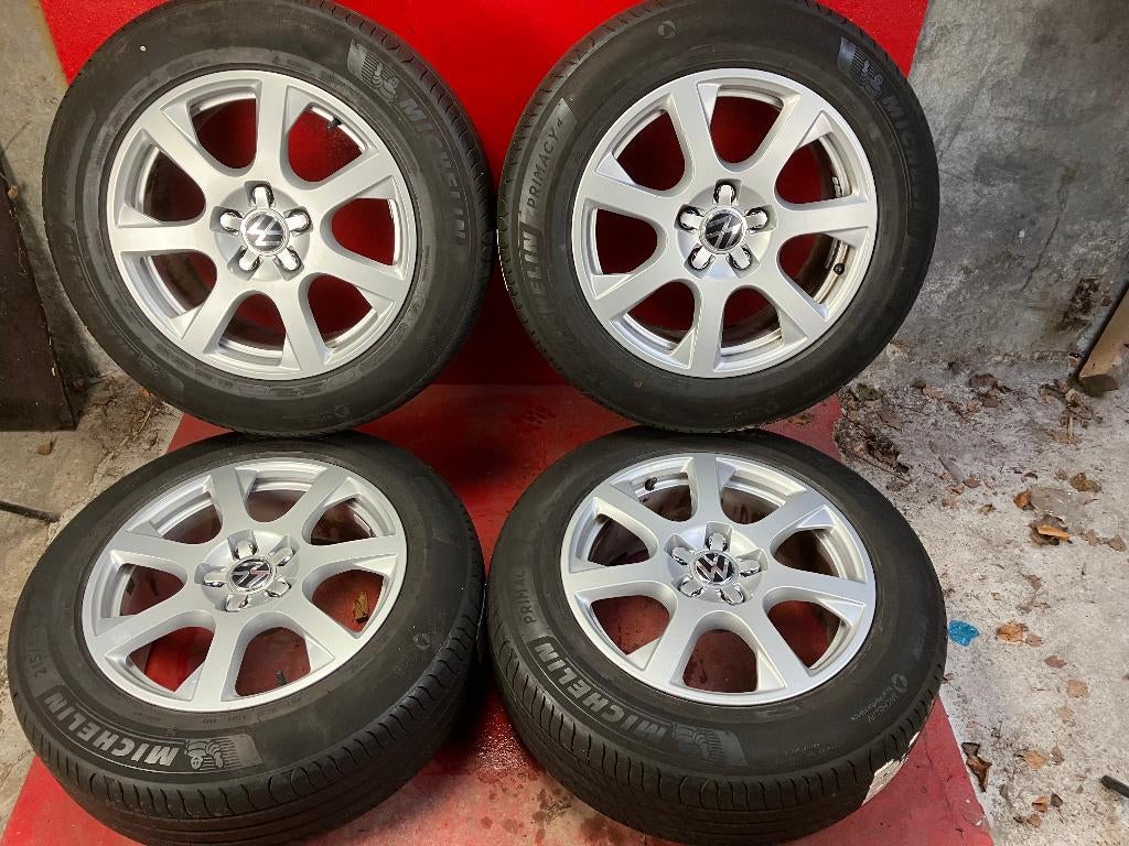 Lichtmetalen velgen Volkswagen Tiguan 215/65R17 Michelin, ., Banden en Velgen, 17 inch, Ophalen of Verzenden