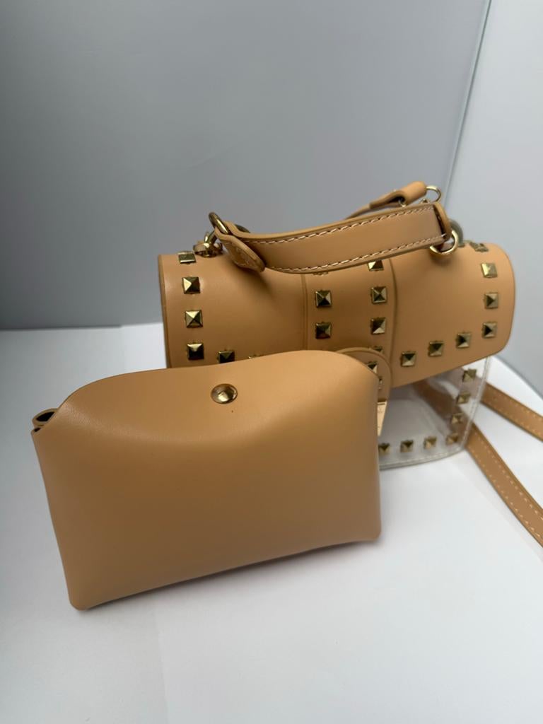 Stijlvolle beige handtas met studs en transparante details, Ophalen of Verzenden, Gebruikt, Beige, Avondtasje
