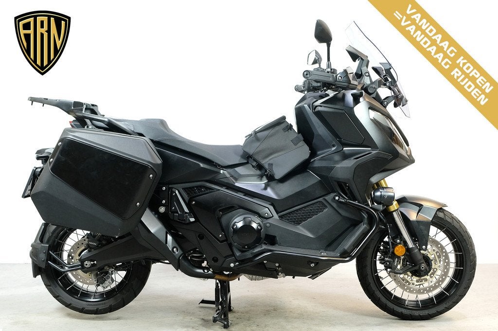 Honda X-ADV (bj 2022), Motoren, Bedrijf, Toermotor, Traction Control