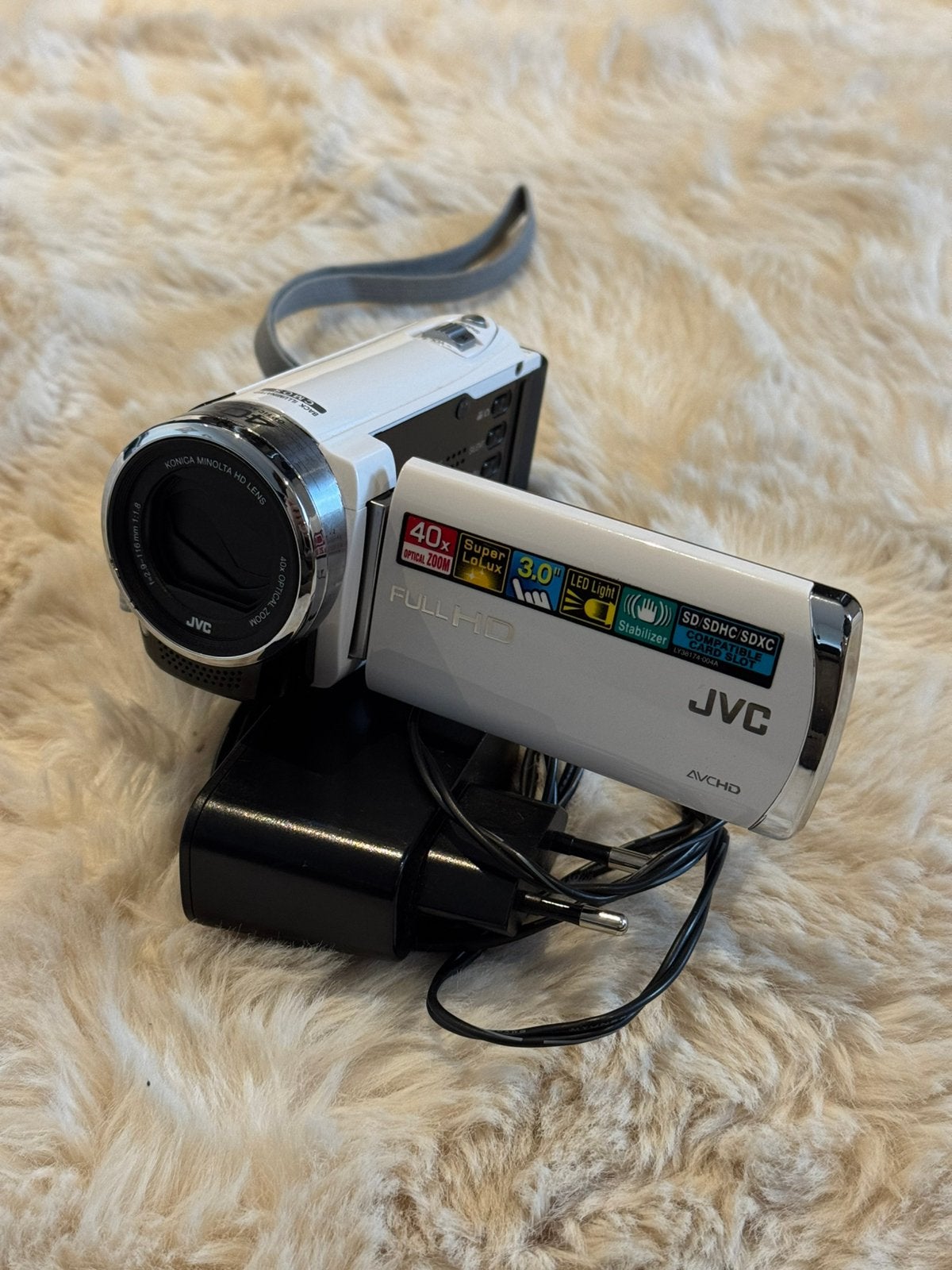 JVC Everio GZ-E205WE Camcorder, 20x of meer, Ophalen of Verzenden, Zo goed als nieuw, Geheugenkaart