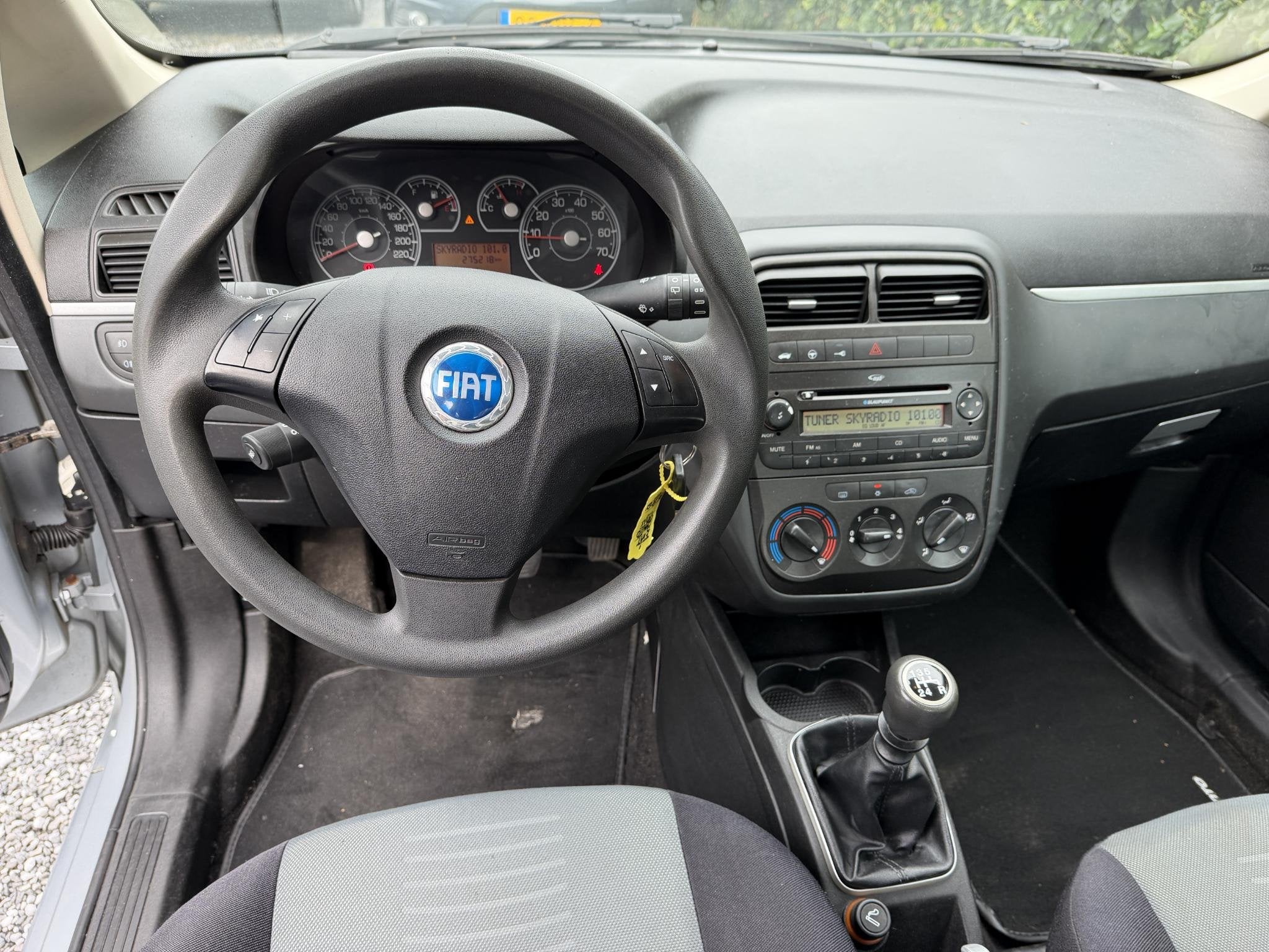 Foto 11 van Fiat Grande Punto 1.4 Dynamic | Airco | Cruise Control | LMV