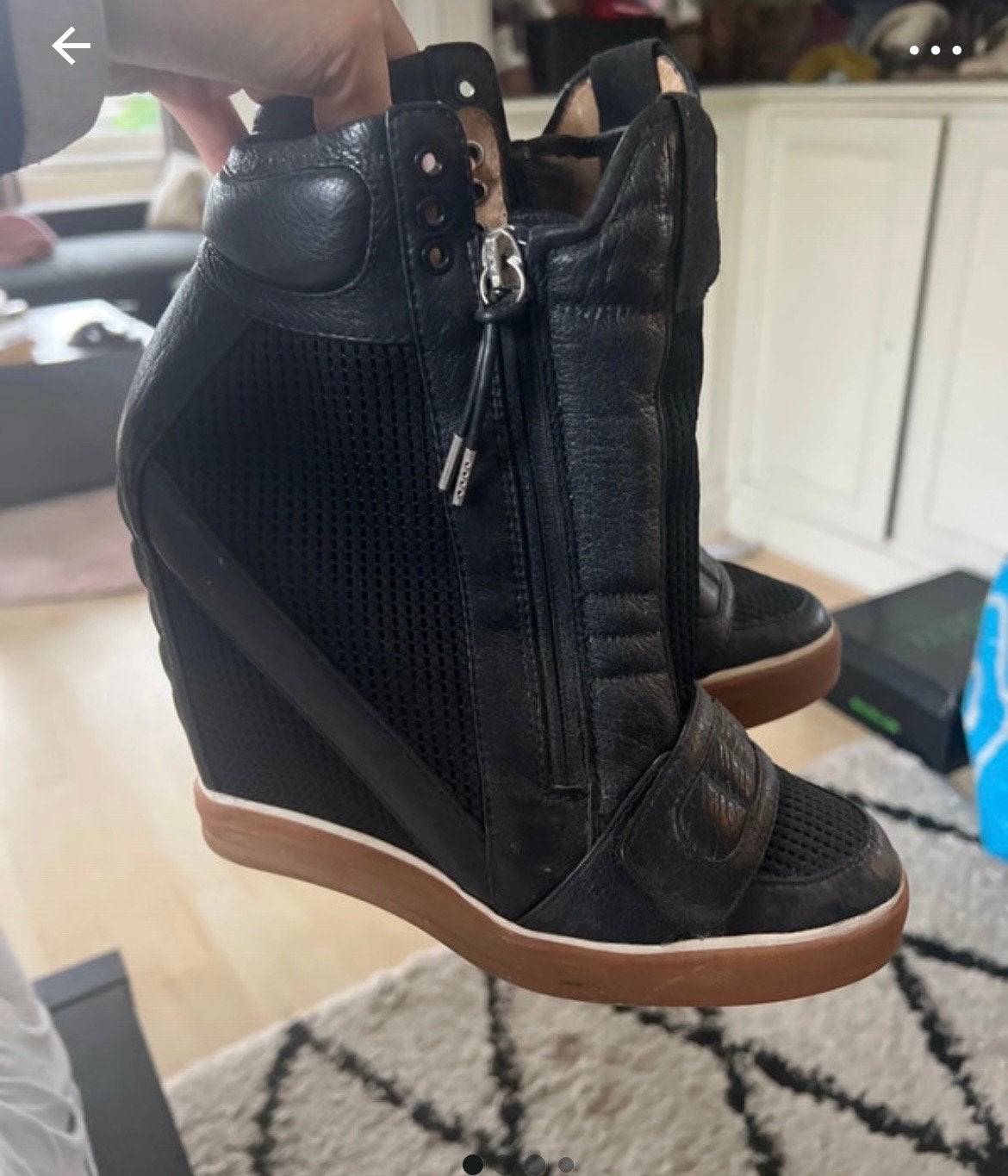 Zwarte wedge sneakers met rits (size 40) - Zo goed als nieuw, Kleding | Dames, Schoenen, Zwart, Ophalen of Verzenden, Sneakers of Gympen