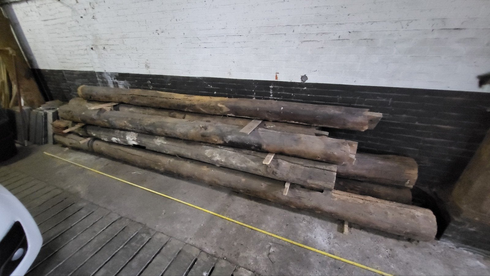 Gebinten: liggers en staanders van eikenhout, Ophalen, Gebruikt, Eiken, Balk