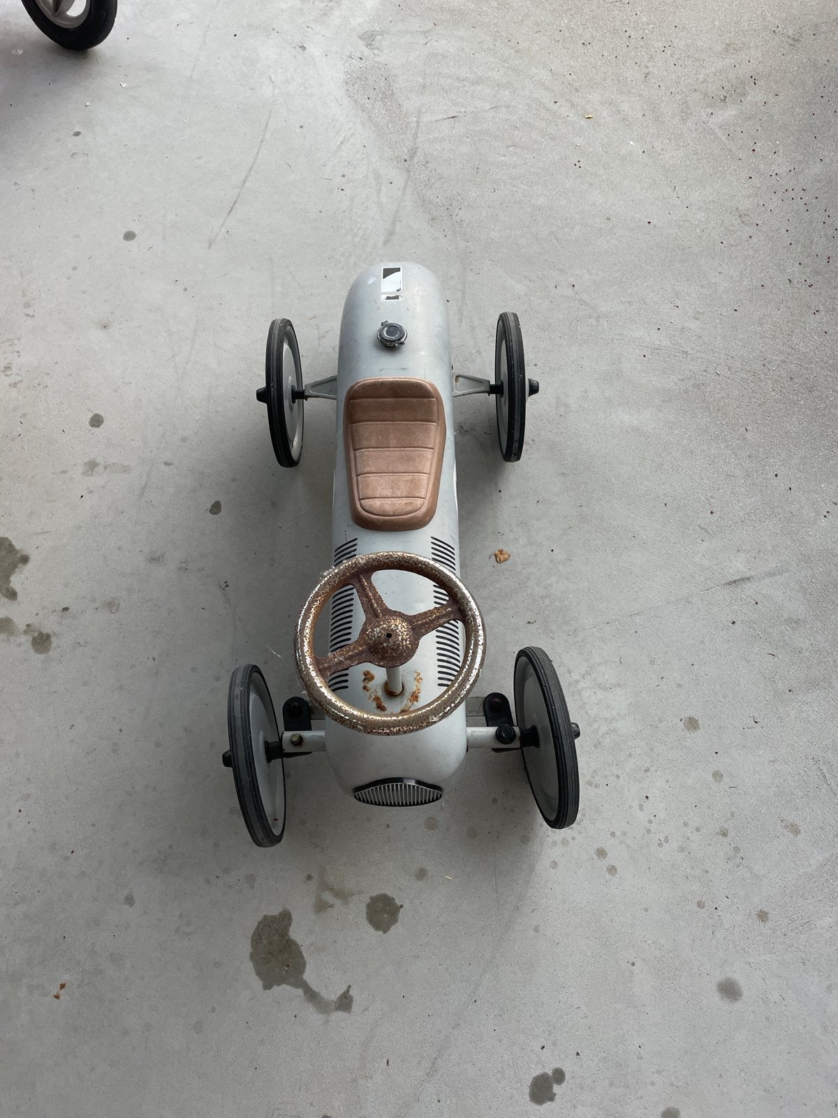 Vintage Trapauto Raceauto - Grijs met Bruin Zadel, Ophalen, Gebruikt