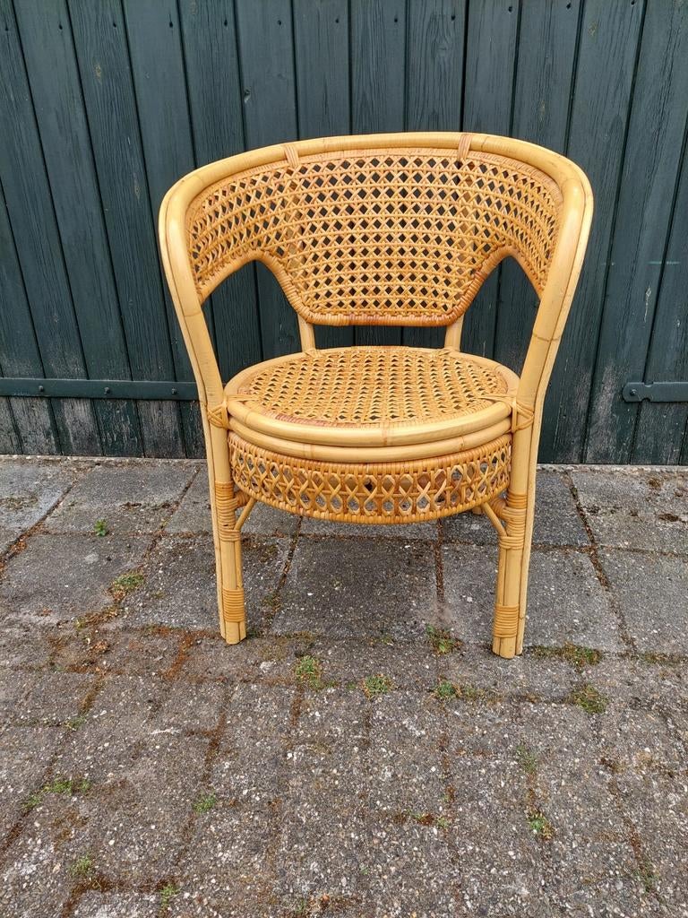 Vintage bamboe rotan stoel met armleuningen, Ophalen, Gebruikt, Overige kleuren, Riet of Rotan