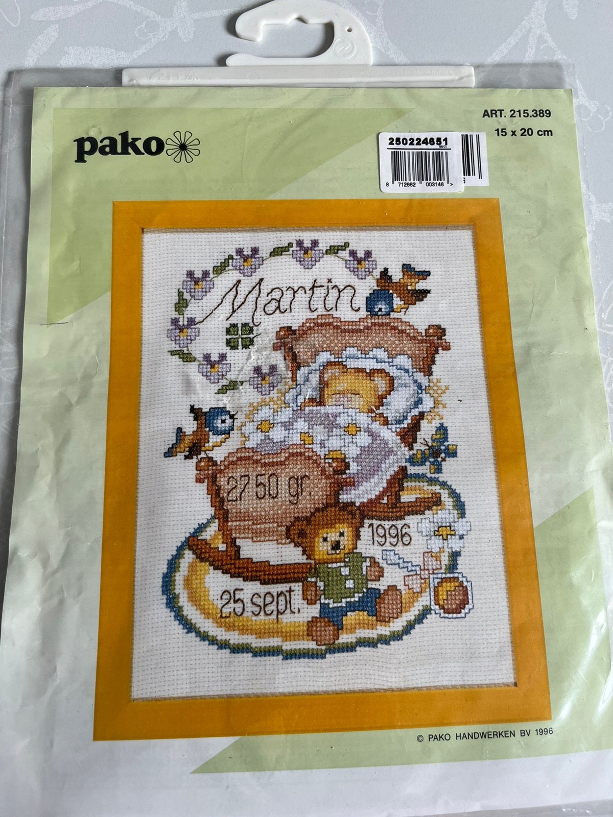 Borduurpakket Pako baby, Ophalen of Verzenden, Zo goed als nieuw