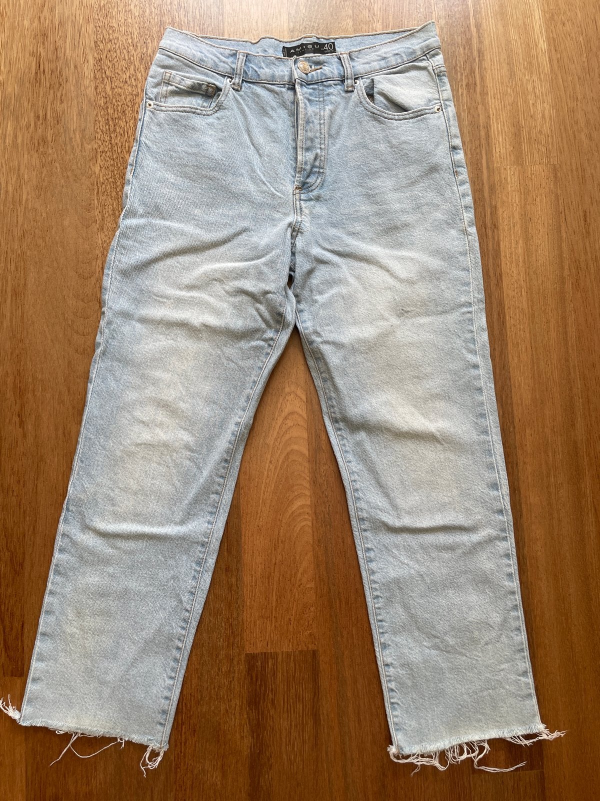 Amisu Jeans Co. lichtblauwe jeans, maat 40, Ophalen of Verzenden, Gedragen, Blauw, W30 - W32 (confectie 38/40)