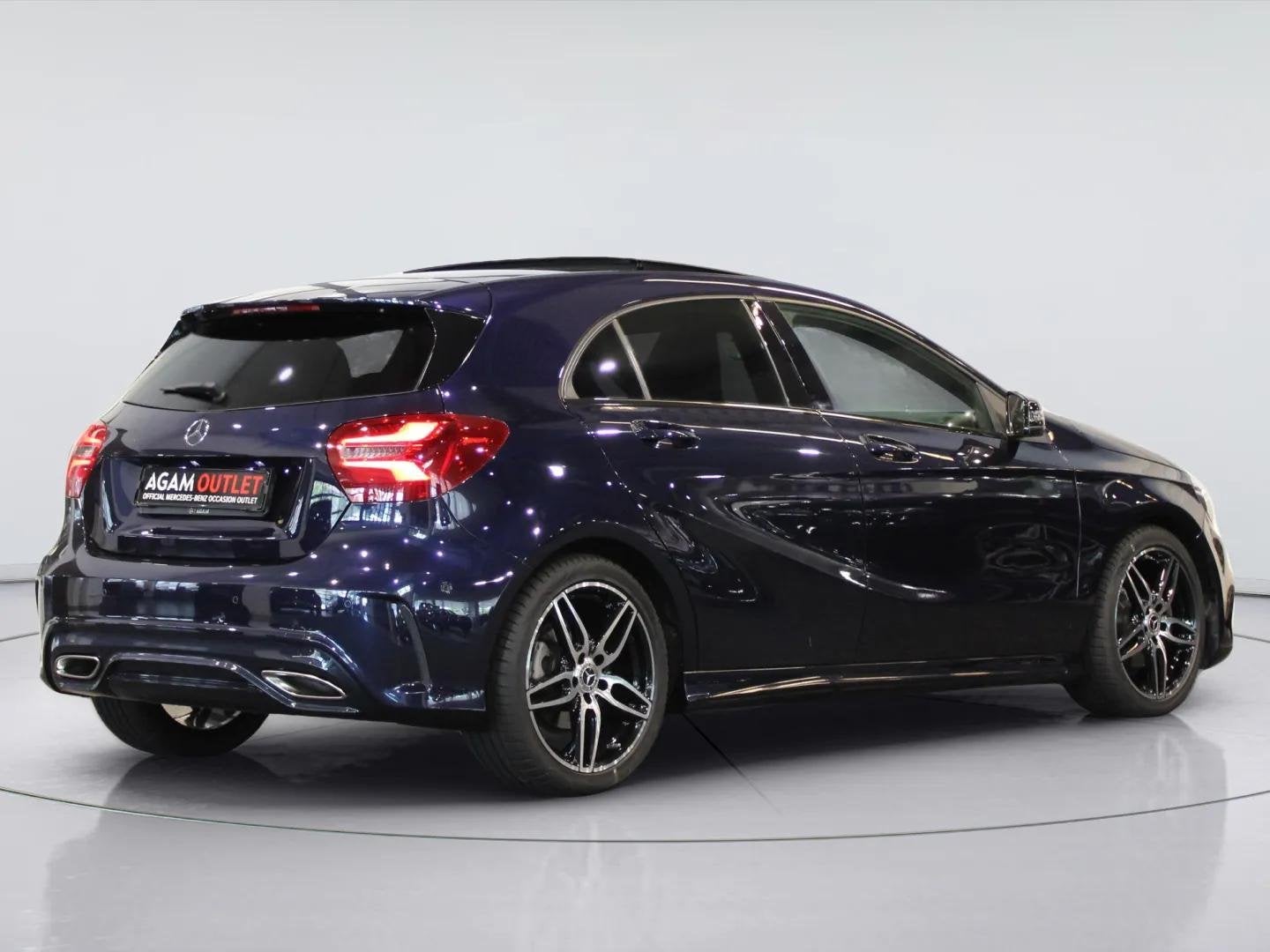 Mercedes-Benz A-Klasse Hatchback 160 Sport Edition Panorama, Auto's, 12 maanden, Gebruikt, 4 cilinders, Blauw