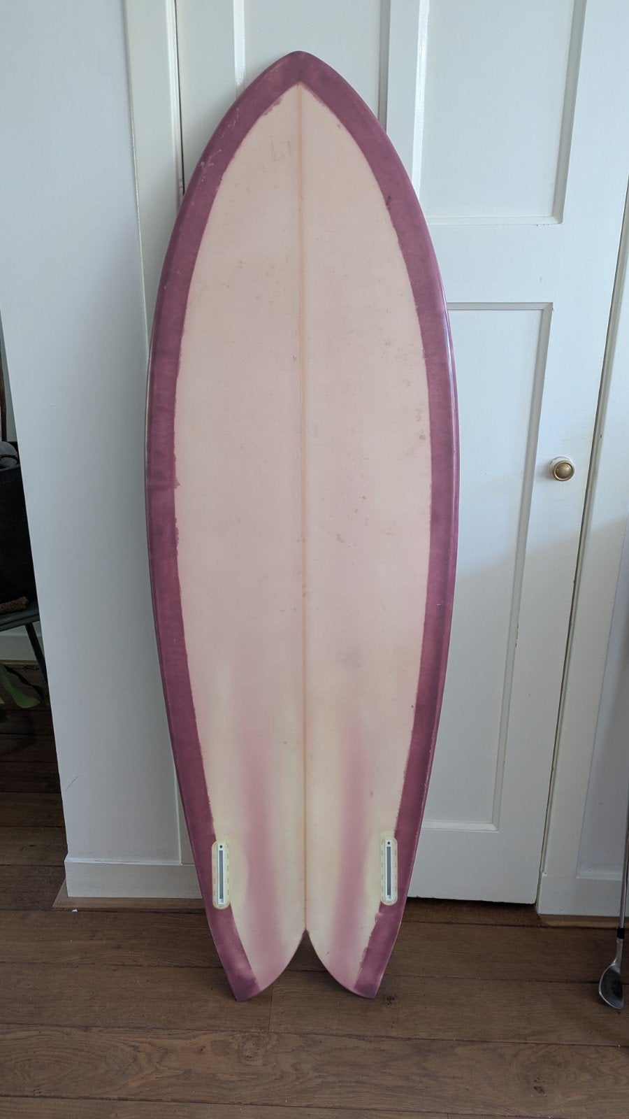 Classic Fish Surfboard 5'8 34L - Perfect voor Noordze, Watersport en Boten, Ophalen of Verzenden, Zo goed als nieuw, Fish, Met vinnen