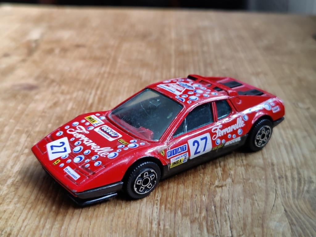 Burago Ferrari 512BB Ferrarelle ROOD, Ophalen of Verzenden, Auto