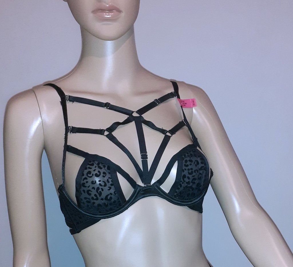 Niet voorgevormde Bh 70 B Jagger zwart luipaard Hunkemoller, Ophalen of Verzenden, Zwart, BH