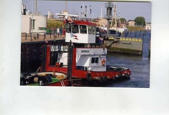 scheepvaart-foto-waterlelie, Verzamelen, Scheepvaart, Ophalen of Verzenden, Zo goed als nieuw, Motorboot, Boek of Tijdschrift