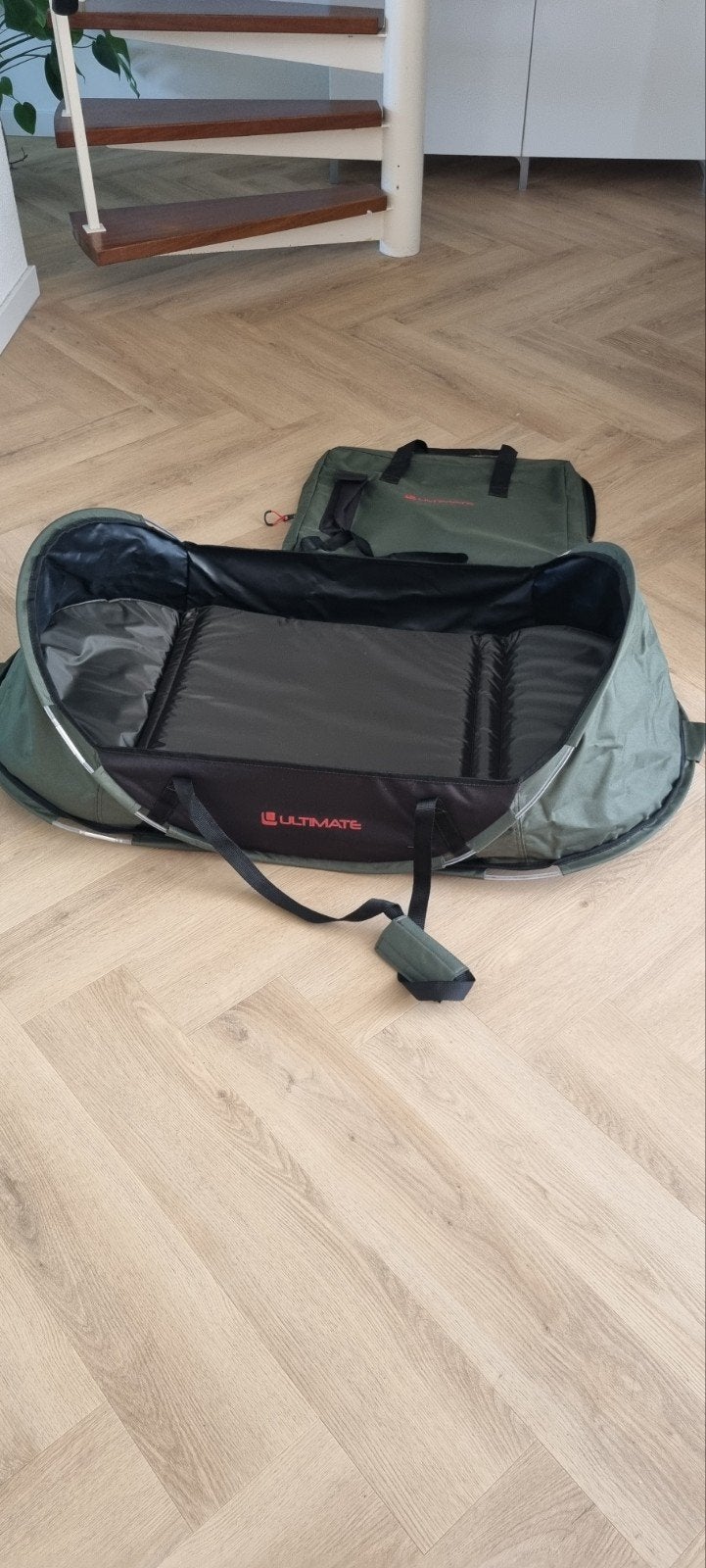 Ultimate Adventure Folding Cradle (Nieuw! ), Watersport en Boten, Hengelsport | Karpervissen, Ophalen, Nieuw, Overige typen