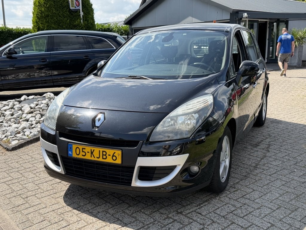 Renault Scénic 1.4 TCE Dynamique Trekhaak 2010 Hoogzitter A, Voorwielaandrijving, Euro 5, Gebruikt, 1295 kg