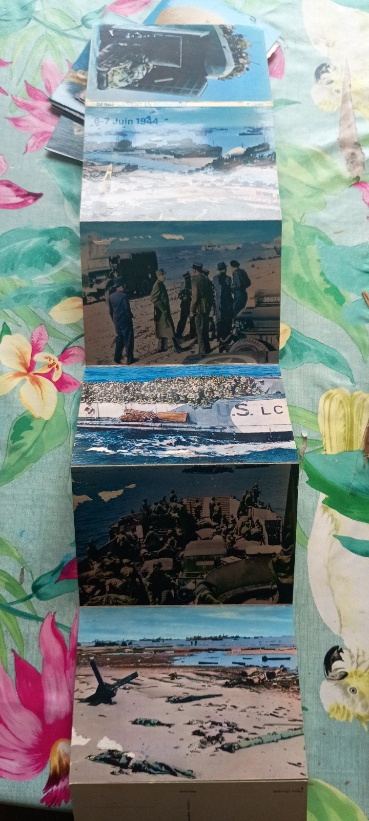 Zeldzame accordeon ansichtkaart D-Day Normandië 1944, Ophalen of Verzenden, 1940 tot 1960, Buiten Europa