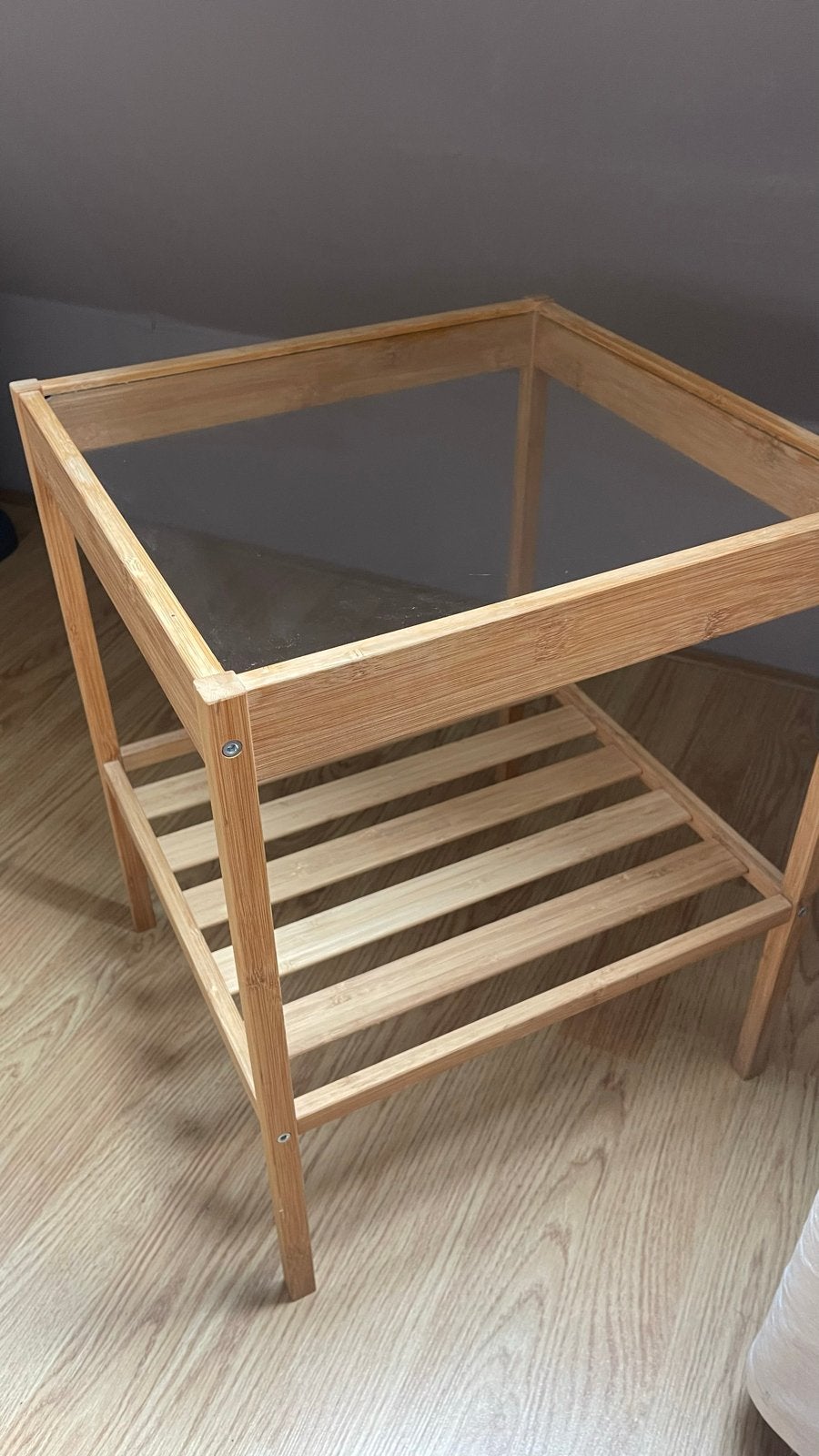 IKEA bijzettafel bamboe met glazen blad, Ophalen, Minder dan 45 cm, Minder dan 55 cm, Gebruikt