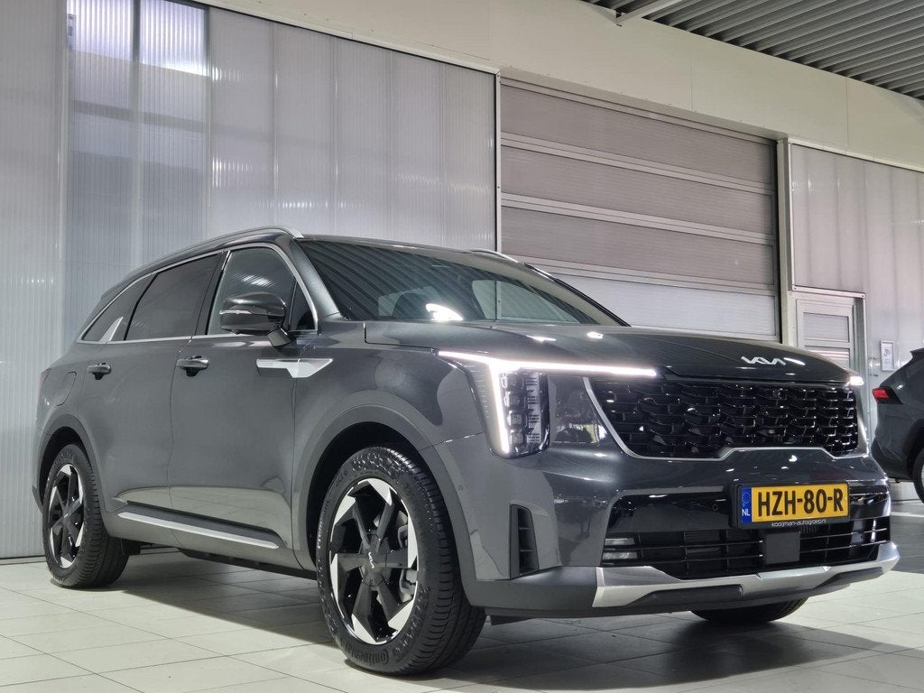 Kia Sorento 1.6 T-GDi Plug-in Hybrid 4WD ExecutiveLine 7p St, Automaat, Gebruikt, Euro 6, 4 cilinders