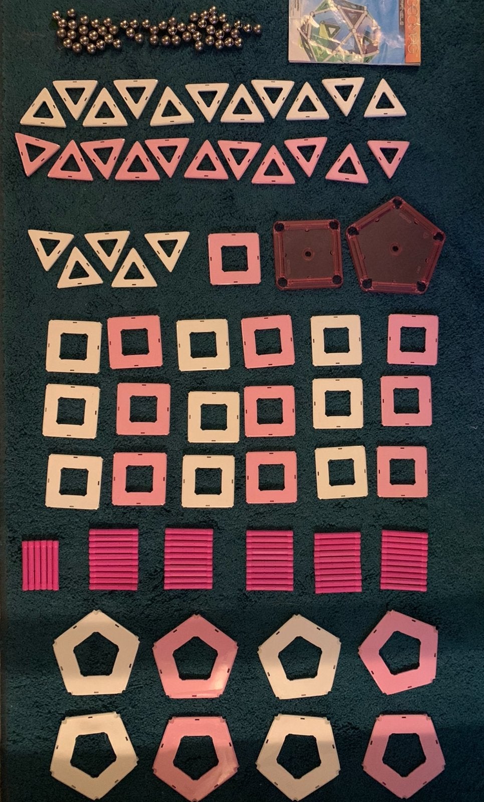 Rose geomag set, Boeken, Hobby en Vrije tijd, Ophalen of Verzenden, Zo goed als nieuw, Overige onderwerpen