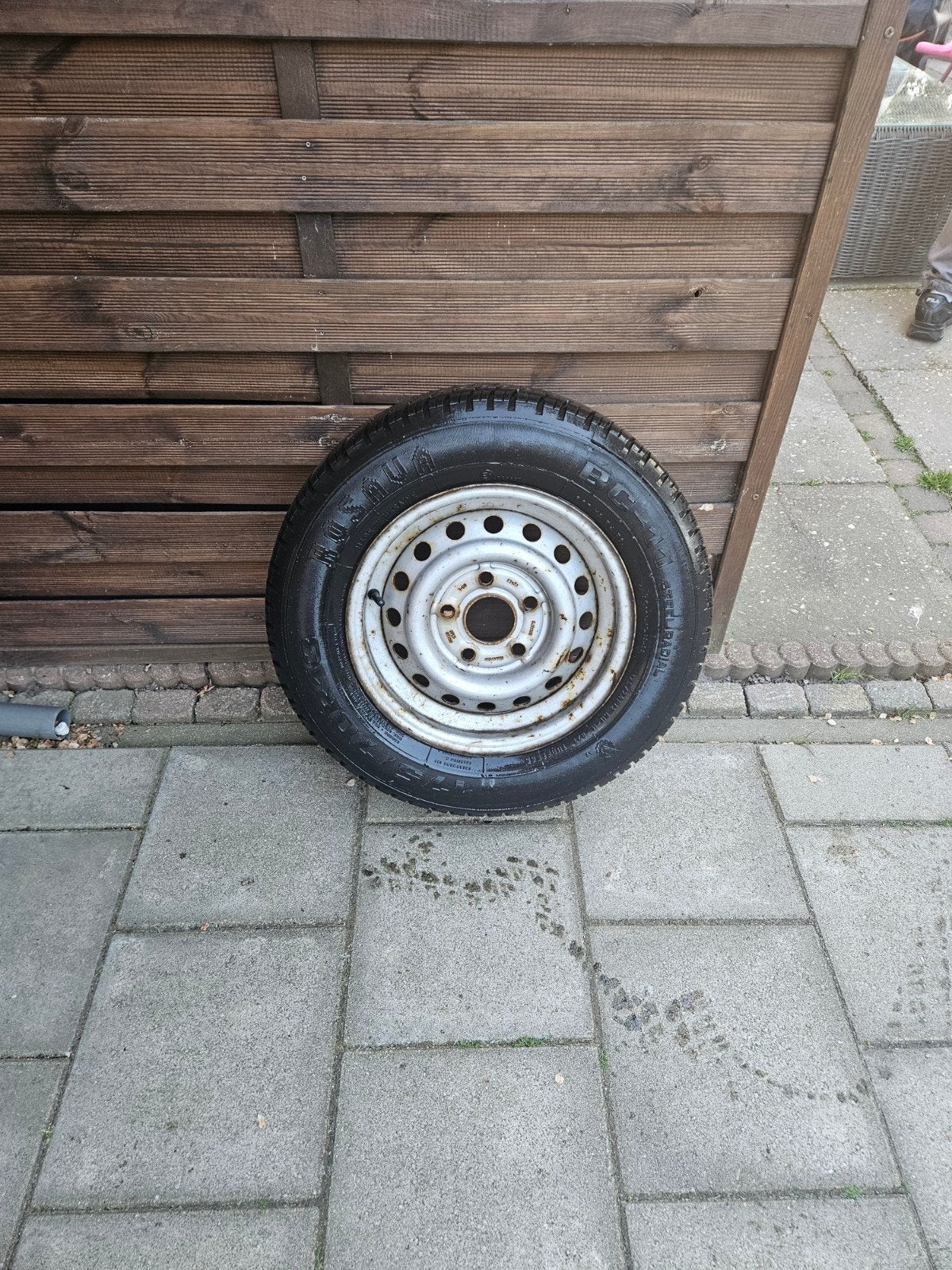 reserve wiel met band aanhangwagen, Auto diversen, Aanhangwagen-onderdelen, Ophalen