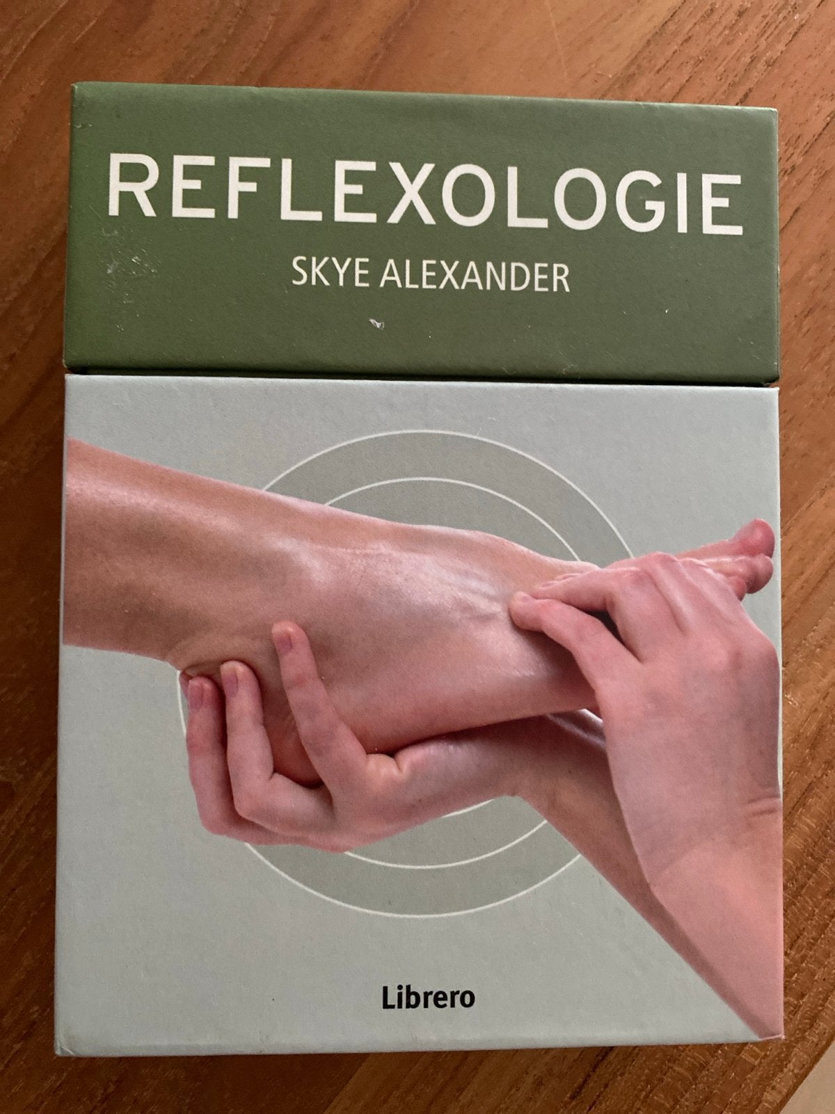 Reflexologie - Skye Alexander (Librero), Ophalen of Verzenden, Zo goed als nieuw, Kruiden en Alternatief