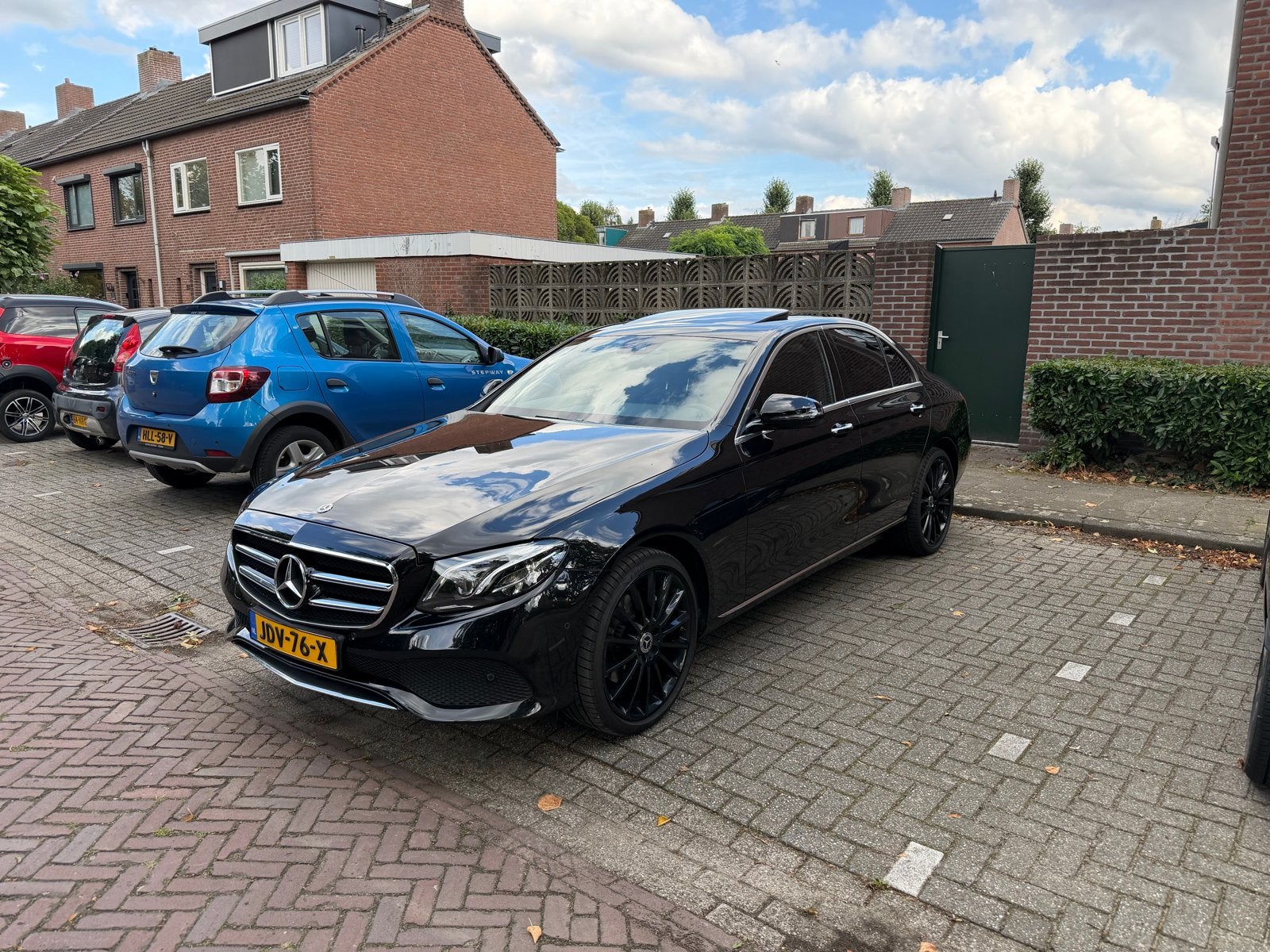 MercedesBenz E-Klasse E200 9G-TRO 20” MATRX BURM WIDESCREEN, 15 km/l, 4 cilinders, Zwart, Particulier
