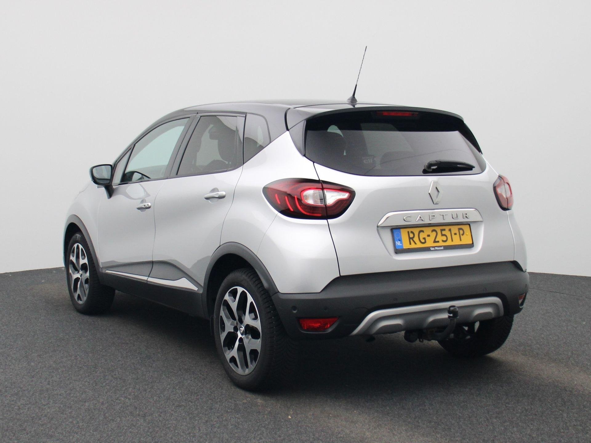 Renault Captur 0.9 TCe Intens | Apple Carplay/Android Auto |, Auto's, Stof, Gebruikt, Euro 6, 620 kg