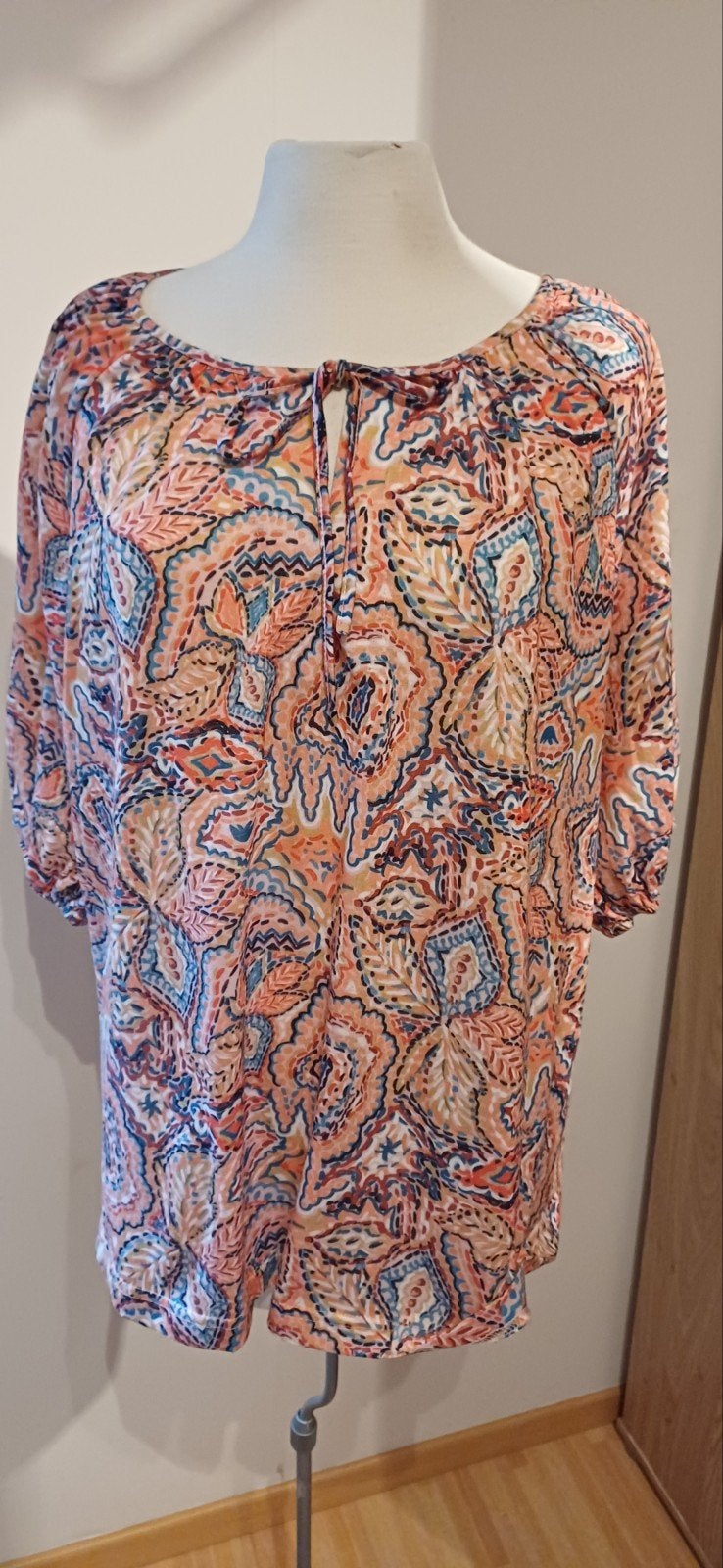 koraal/oranje/blauw shirt, maat 42, korte tot 3/4 mouw, Blauw, Maat 42/44 (L), Ophalen of Verzenden, Zo goed als nieuw