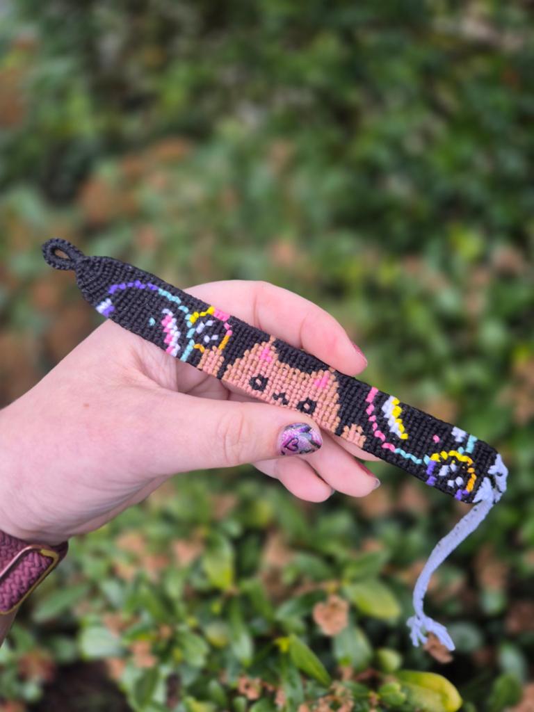 Bubbels de Zeep Kat Armbandje - Handgeknoopt, Overige materialen, Overige kleuren, Nieuw, Ophalen of Verzenden