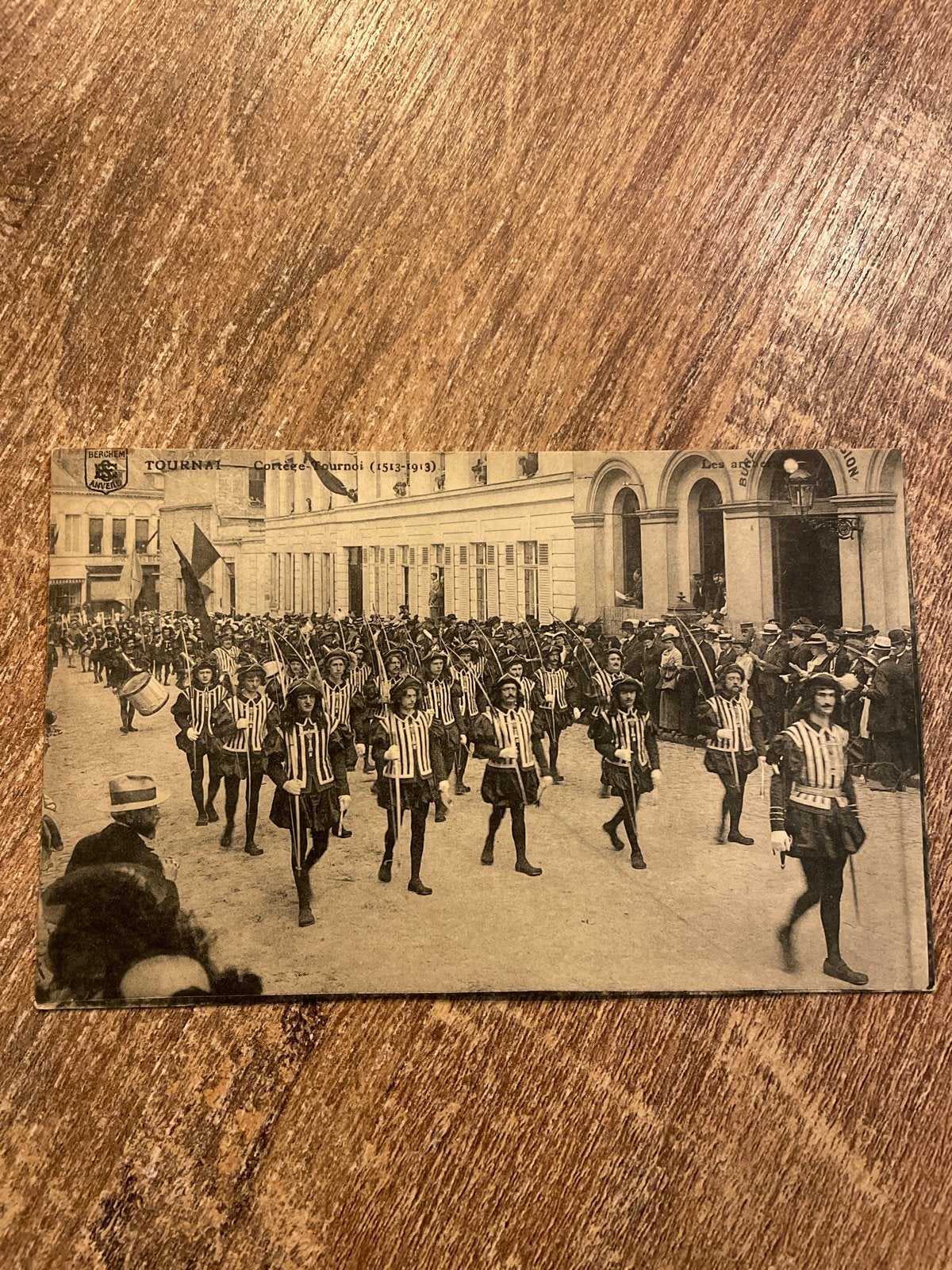 Oude Postkaart Tournai Cortège Tournoi (1513-1913), Verzamelen, Ophalen of Verzenden, Gelopen, Henegouwen
