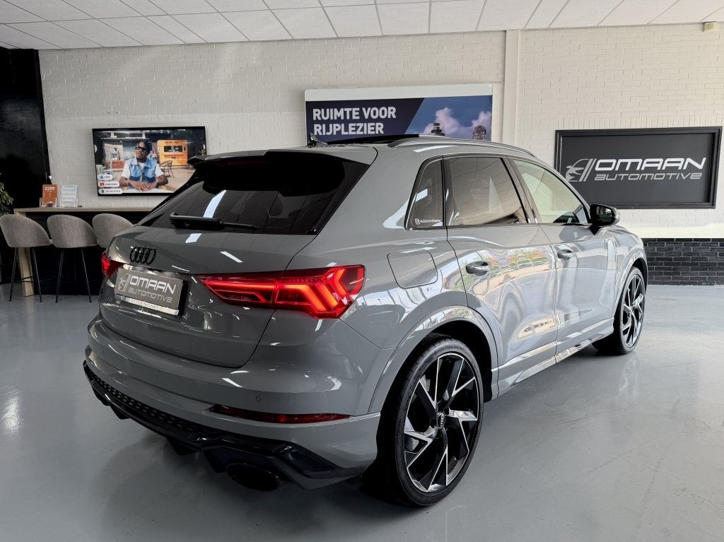 Audi RSQ3 Sportback 2.5 TFSI Quattro PANO RS SEAT TREKH, Auto's, Audi, Automaat, Gebruikt, Euro 6, 1790 kg