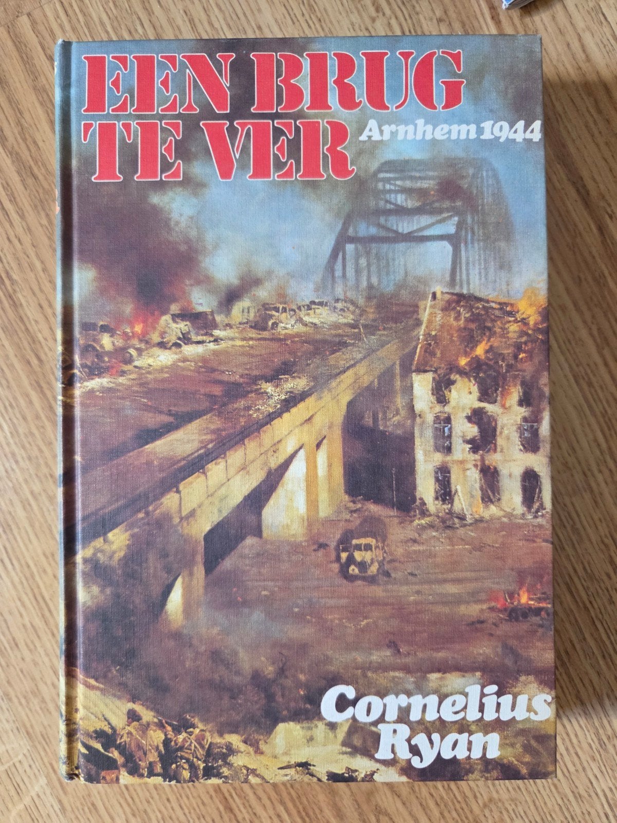 Een Brug Te Ver - Arnhem 1944 (Cornelius Ryan), Boeken, Ophalen of Verzenden, Cornelius Ryan, Algemeen, Tweede Wereldoorlog