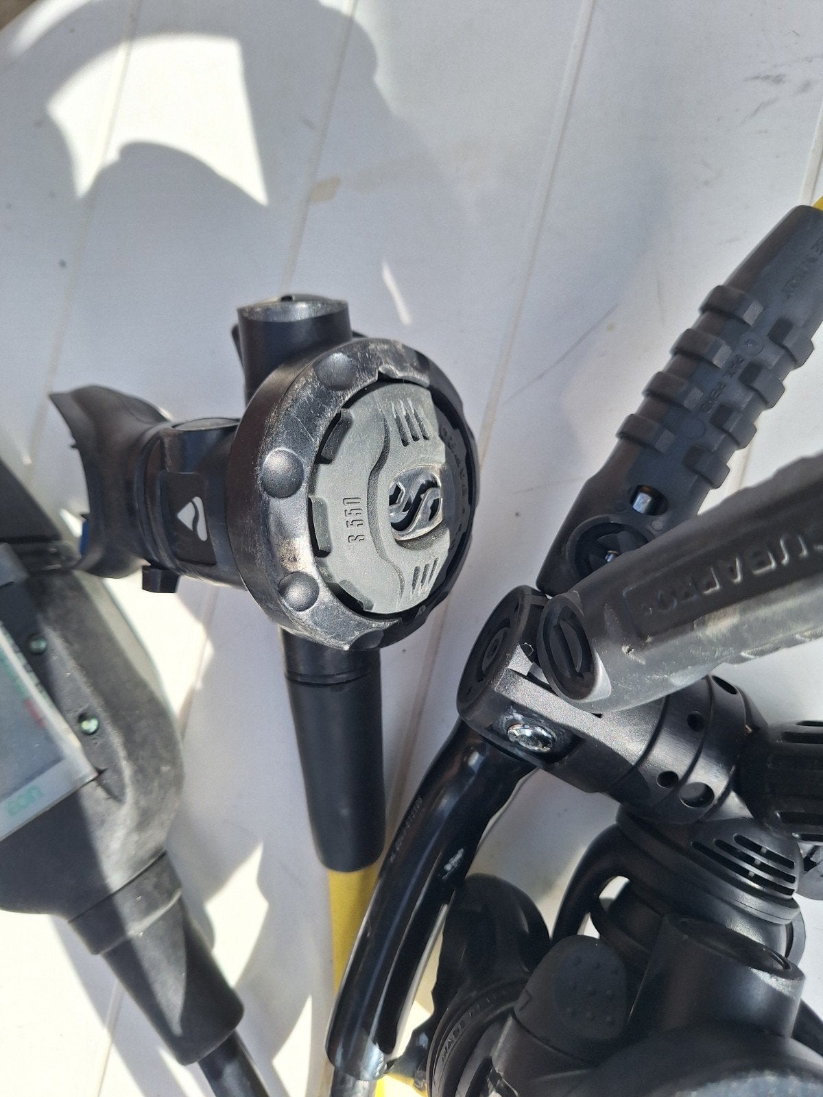 Scubapro ademautomaat mk20 met r380 automaat, Ophalen of Verzenden, Gebruikt, Duikcomputer