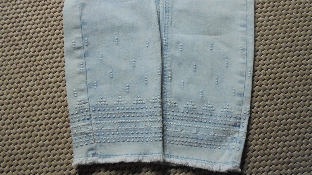 splinternieuwe lichtblauwe jeans. maat 36, Ophalen of Verzenden, Nieuw, Blauw, W28 - W29 (confectie 36)