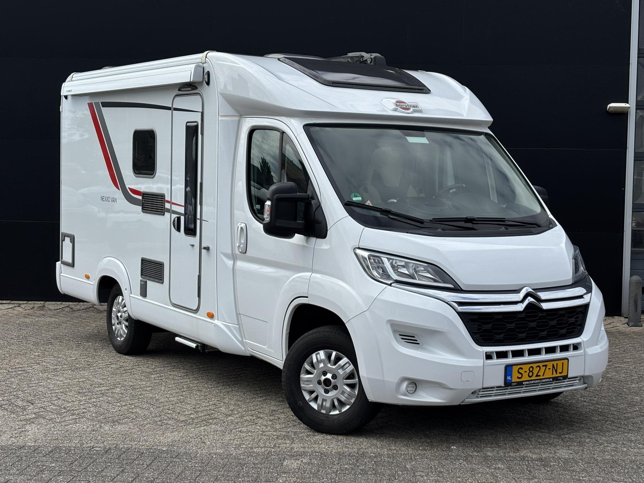 Bürstner Nexxo Van T 569, Caravans en Kamperen, Campers, Tot en met 2, Bedrijf, Bürstner, 5 tot 6 meter