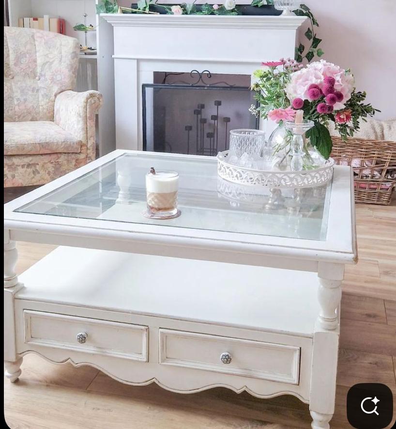 Gezocht: Salon tafel, Huis en Inrichting, Tafels | Salontafels, Gebruikt, Vierkant, Minder dan 50 cm, Overige houtsoorten