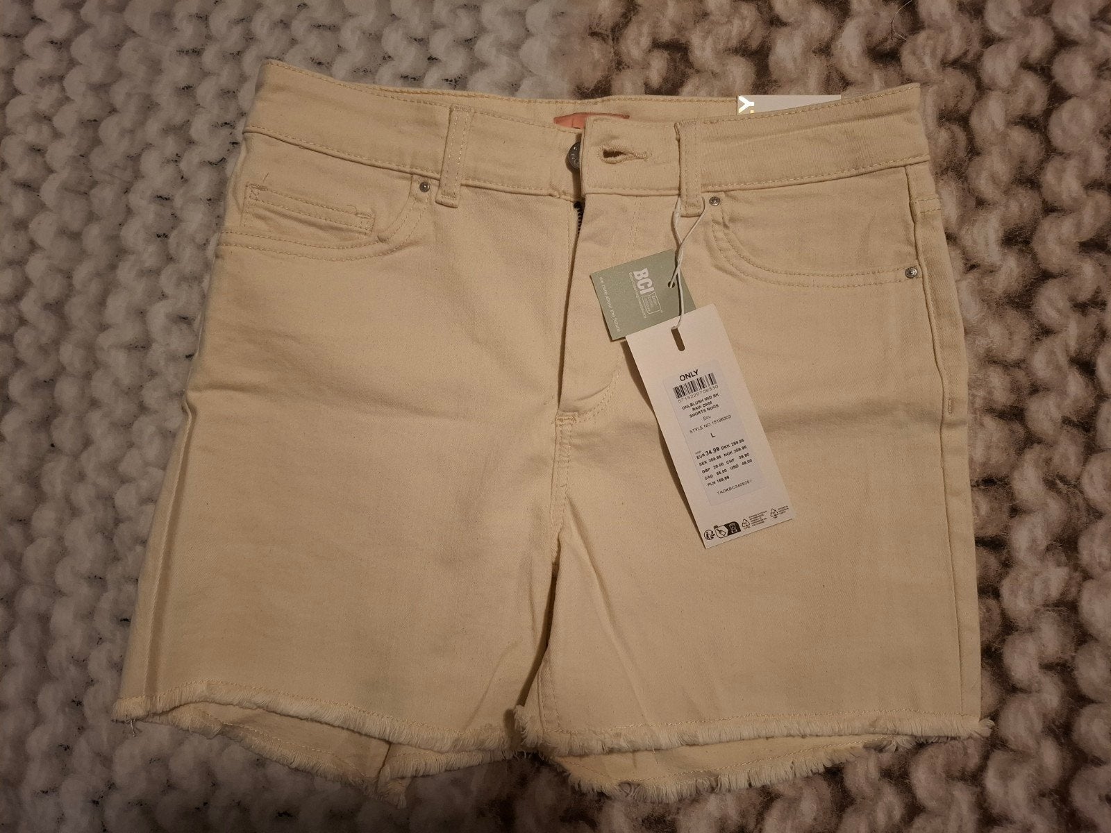 Nieuwe only korte broek maat L, Kort, Beige, Maat 42/44 (L), Nieuw