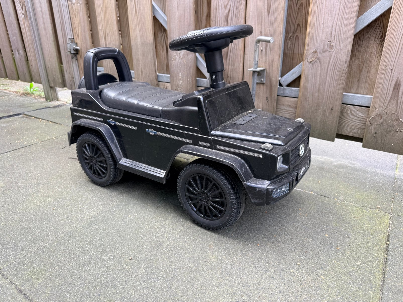 Nette Loopauto Mercedes G-klasse, Ophalen, Gebruikt