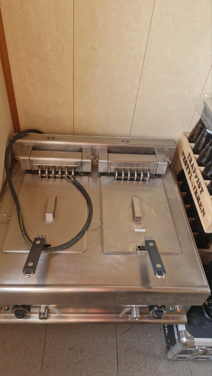 Professionele dubbele friteuse - Modular, Ophalen, Gebruikt