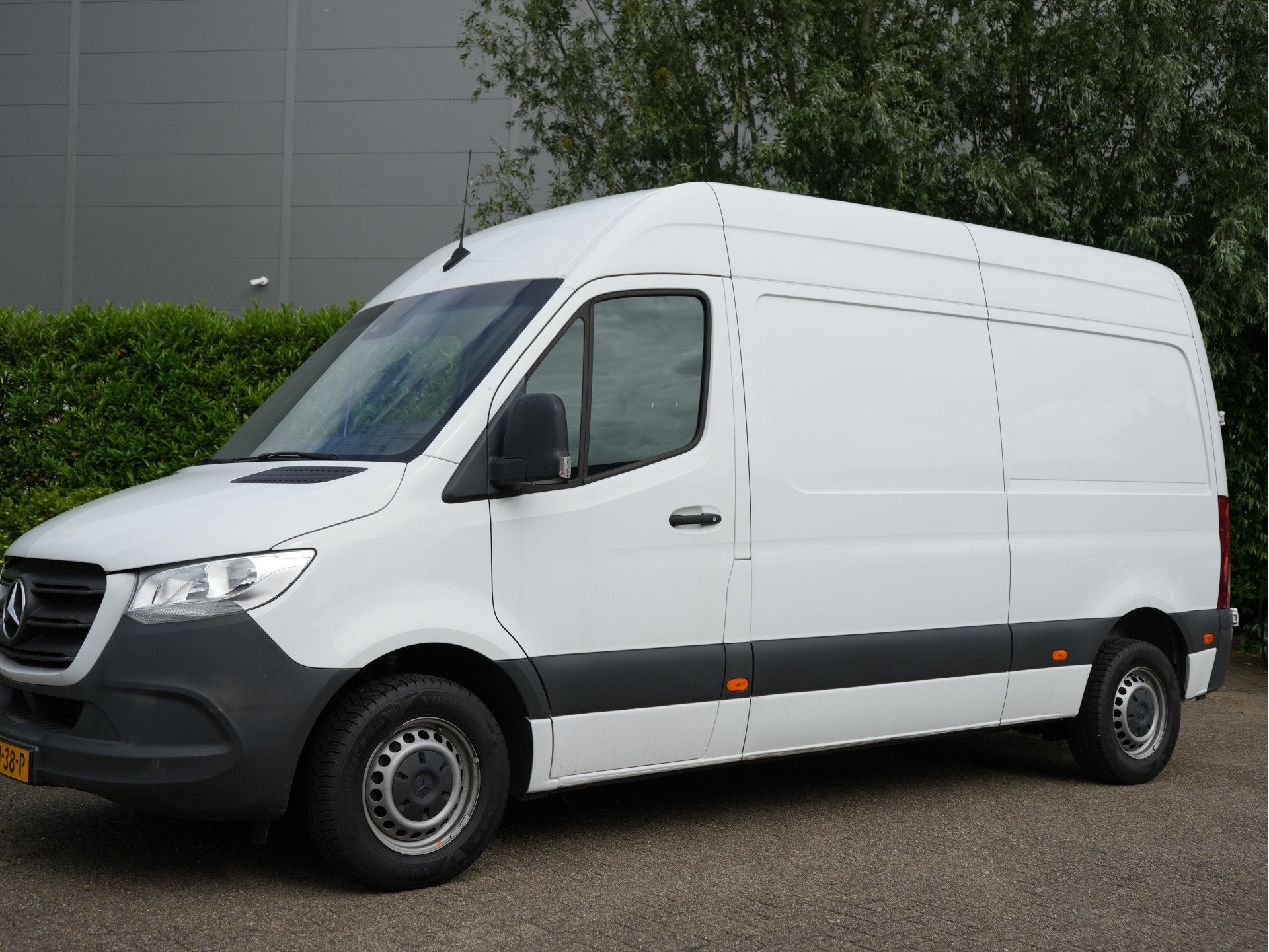 Mercedes-Benz Sprinter 215 1.9 CDI L2H2 FWD Automaat trekhaa, Stof, Gebruikt, Euro 6, 4 cilinders