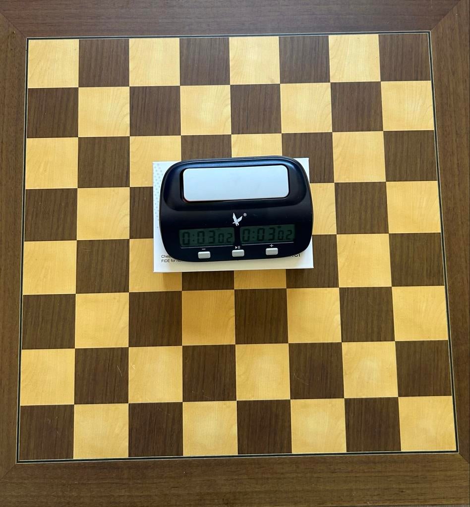 Digitale schaakklok FIDE goedgekeurd, Hobby en Vrije tijd, Ophalen of Verzenden, Minder dan 500 stukjes, Nieuw, Schaken