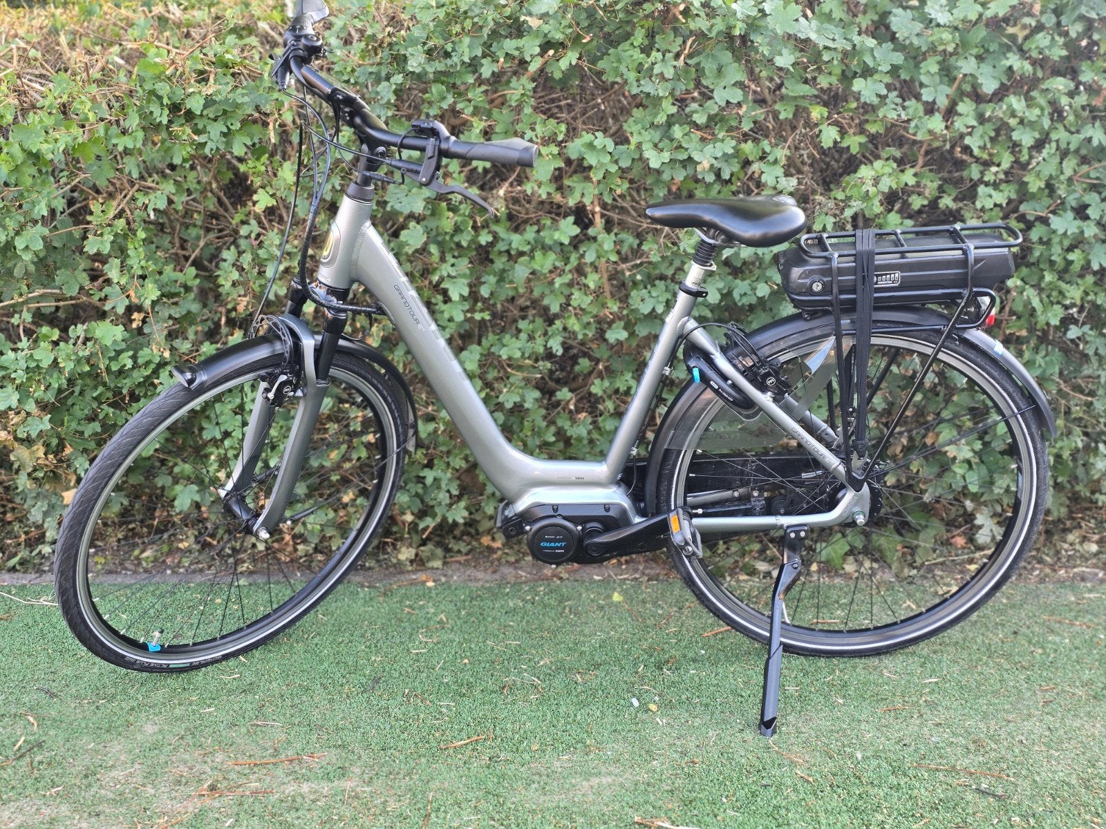 Giant Grandtour E-Fiets met Yamaha Midden motor, Fietsen en Brommers, Elektrische fietsen, 51 tot 55 cm, Ophalen of Verzenden