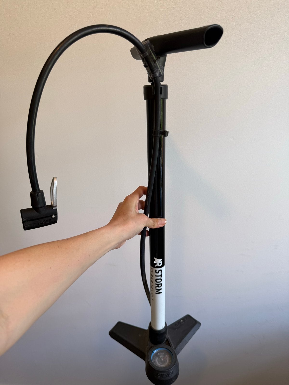 BBB Storm Fiets Pomp met Drukmeter, Ophalen of Verzenden, Drukmeter, Gebruikt