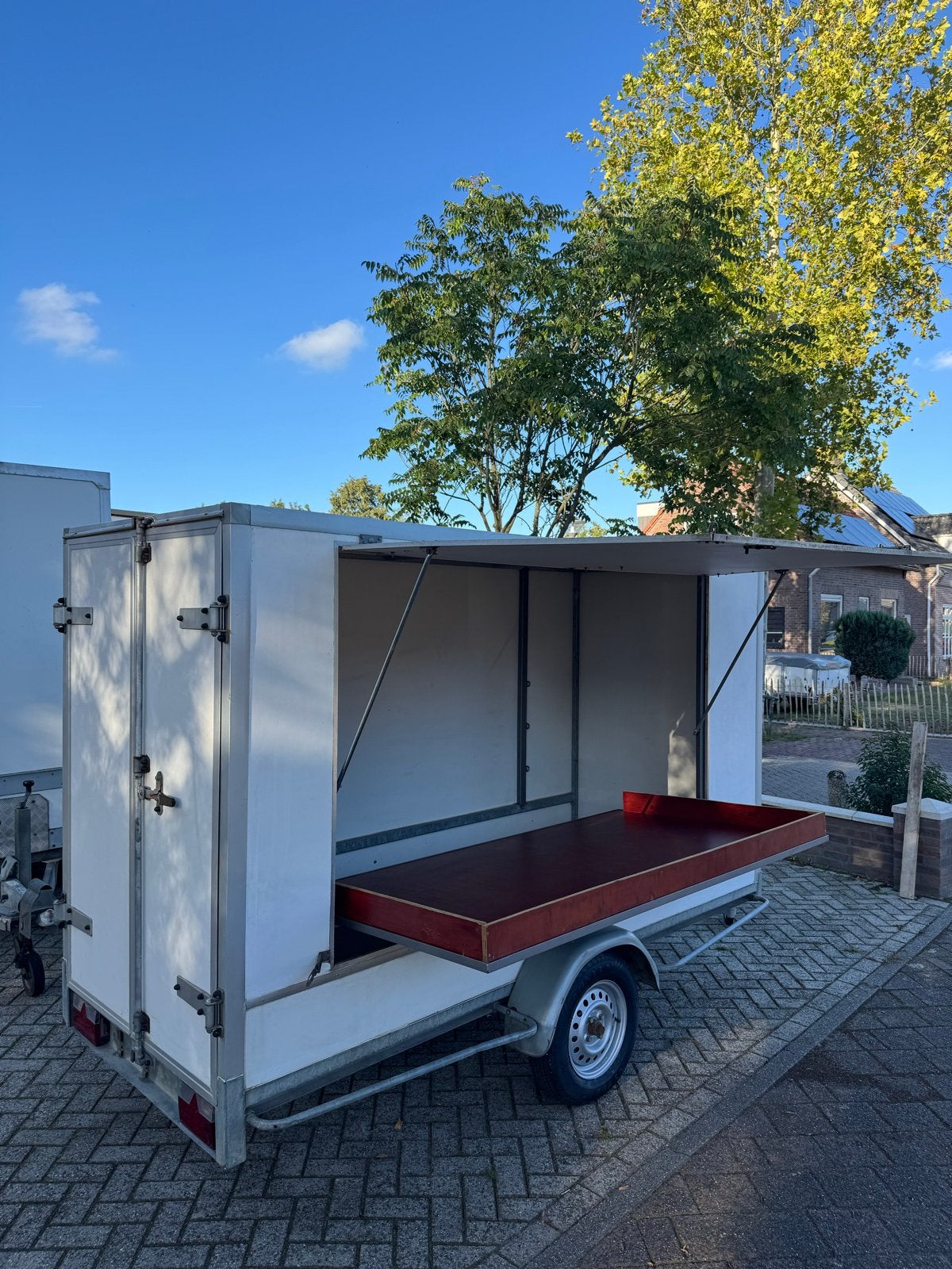 Gesloten Aanhanger met Luifel - Ideaal als Kraam op markten, Auto diversen, Ophalen, Gebruikt